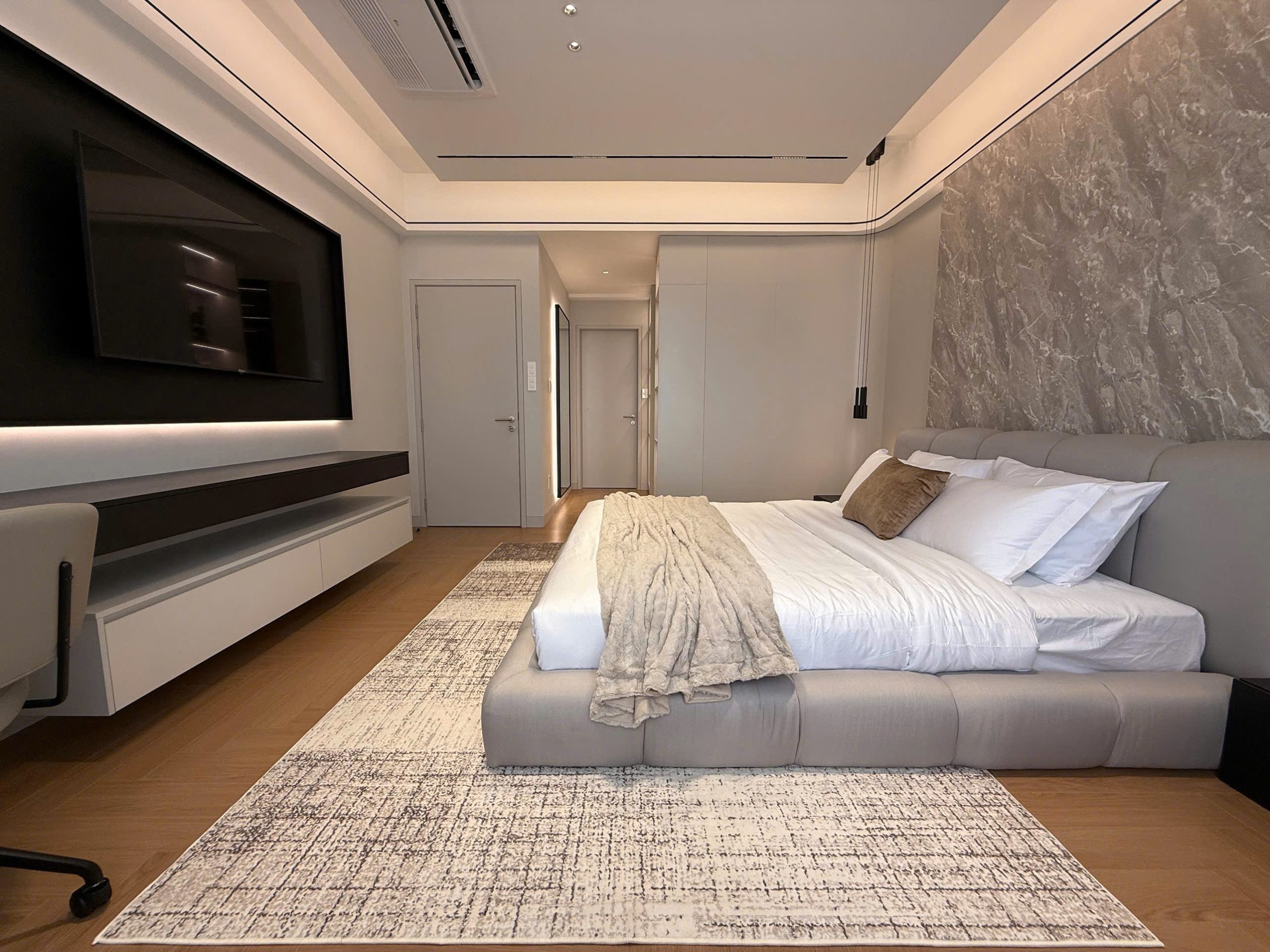 z7054976650354_7c9b7f8765df19d0c3fda0ced008b1da