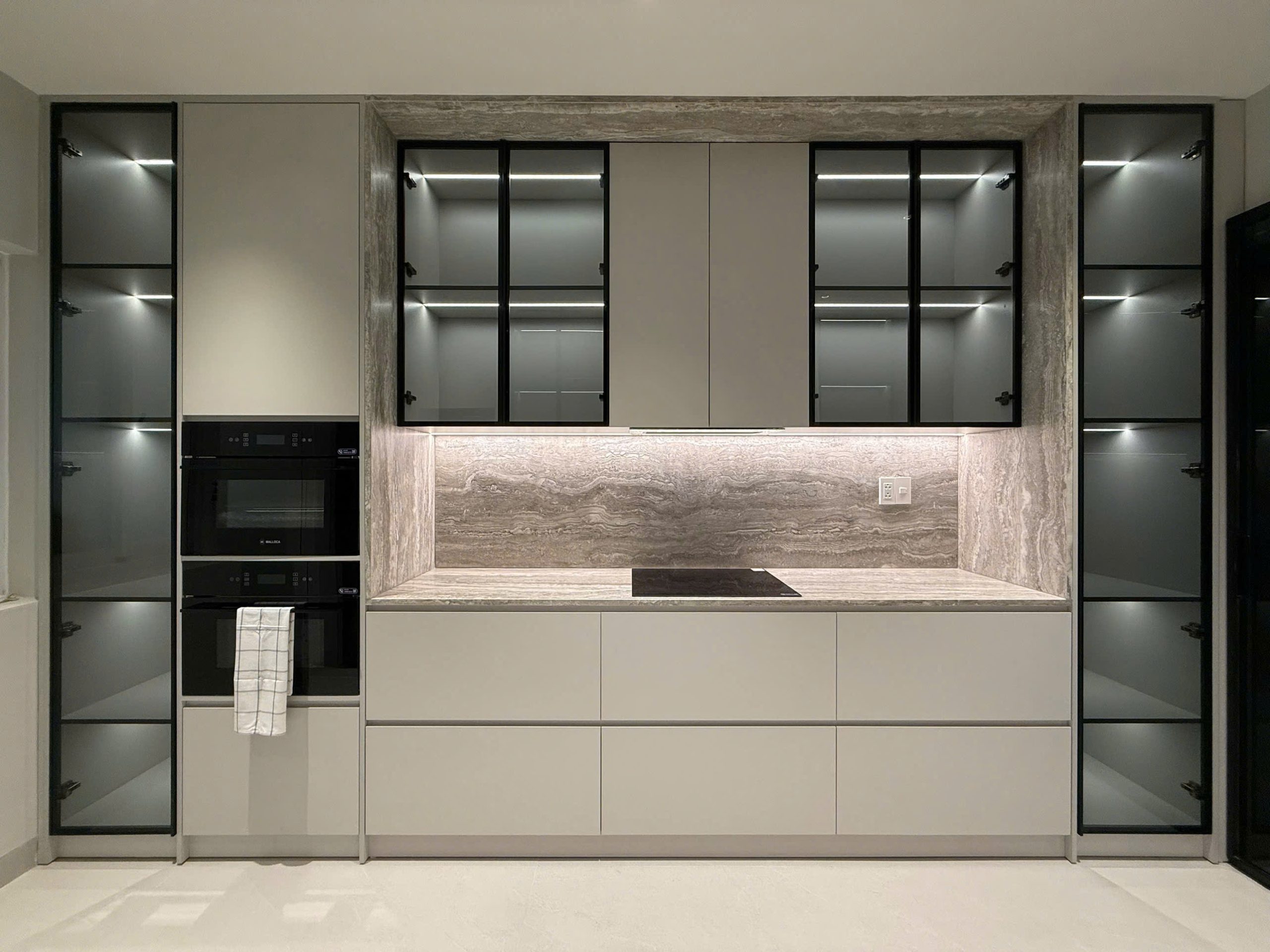 z7054976714648_008c480fa32992f71619d4164f97f918