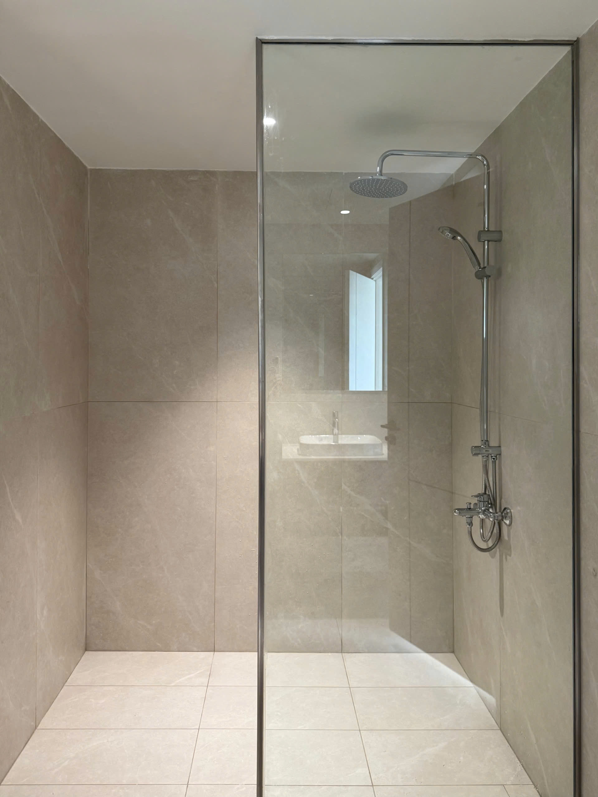 z7110812006484_60e3e81979f040e087b214af9be20245