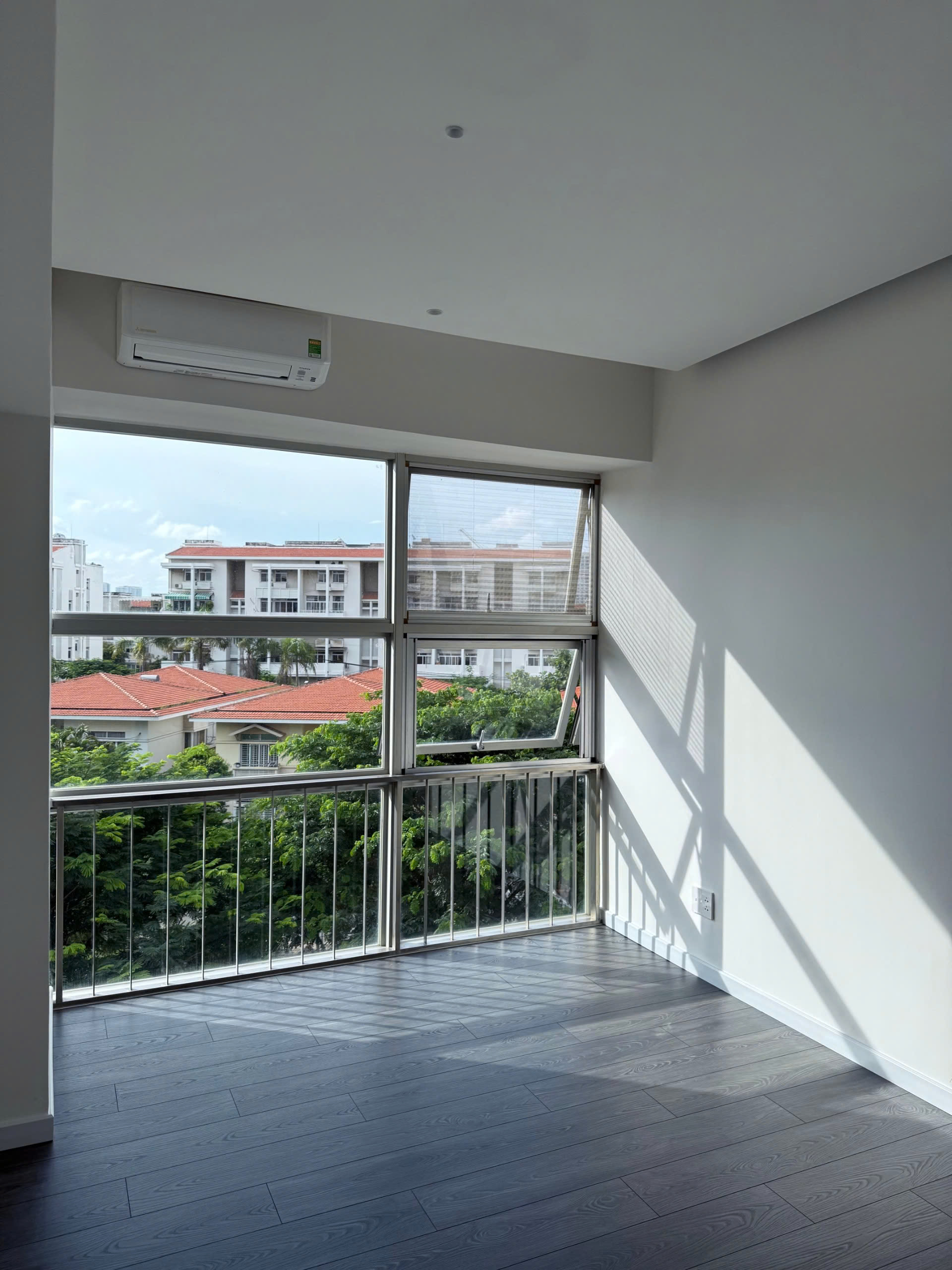 z7110812022951_c52a34601befd49a2199c96ebd4bc66b