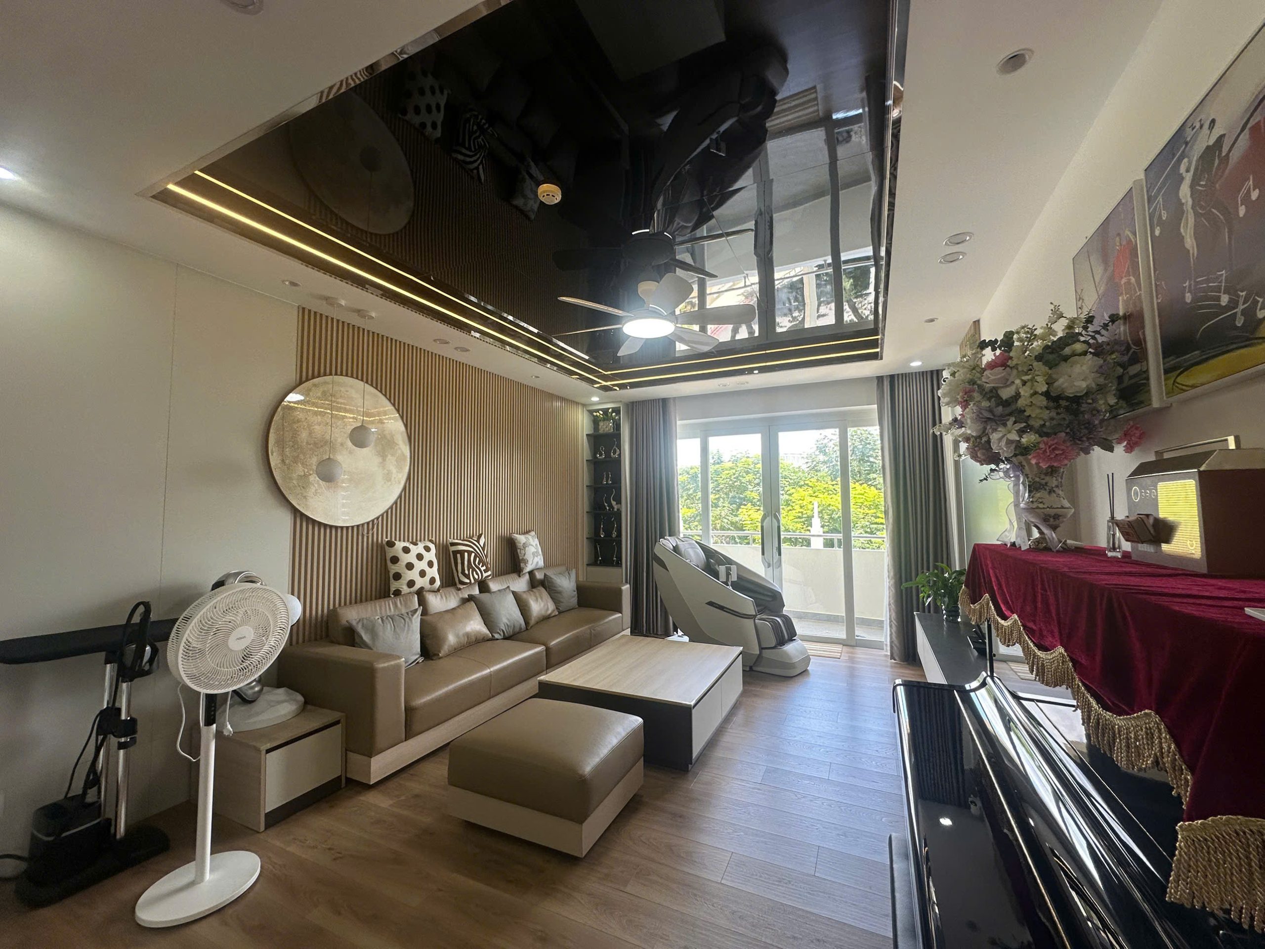 z7110900180618_7f6ebd6f1a643fc786583eb7b13c64f9