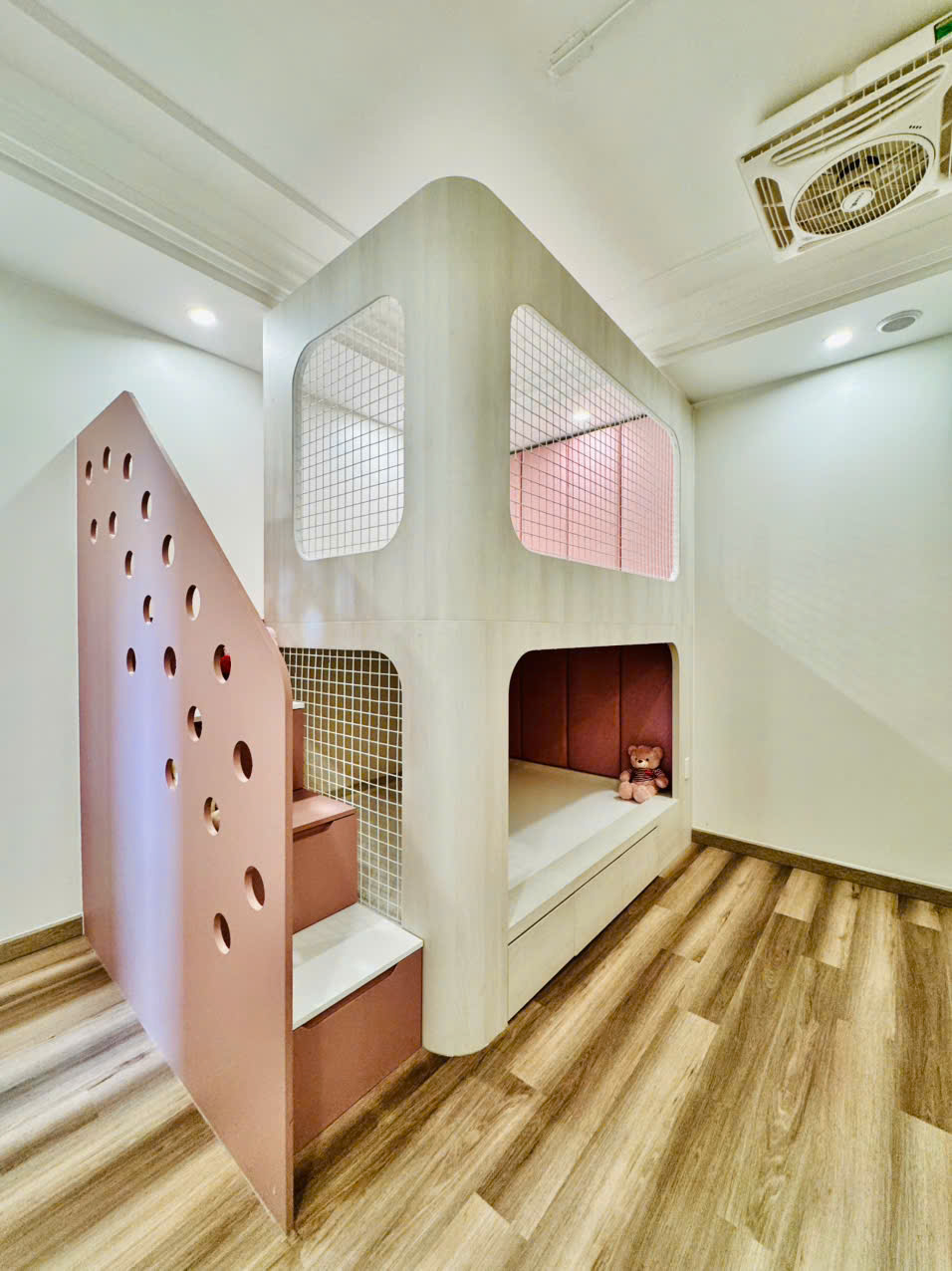 z7110908836902_b8ca8b125919f34f4c5f7a41dee836f6