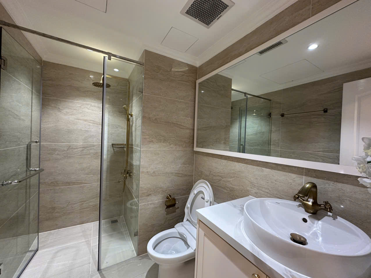 z7149795850345_99b03c53a6c93585207b131e04592089