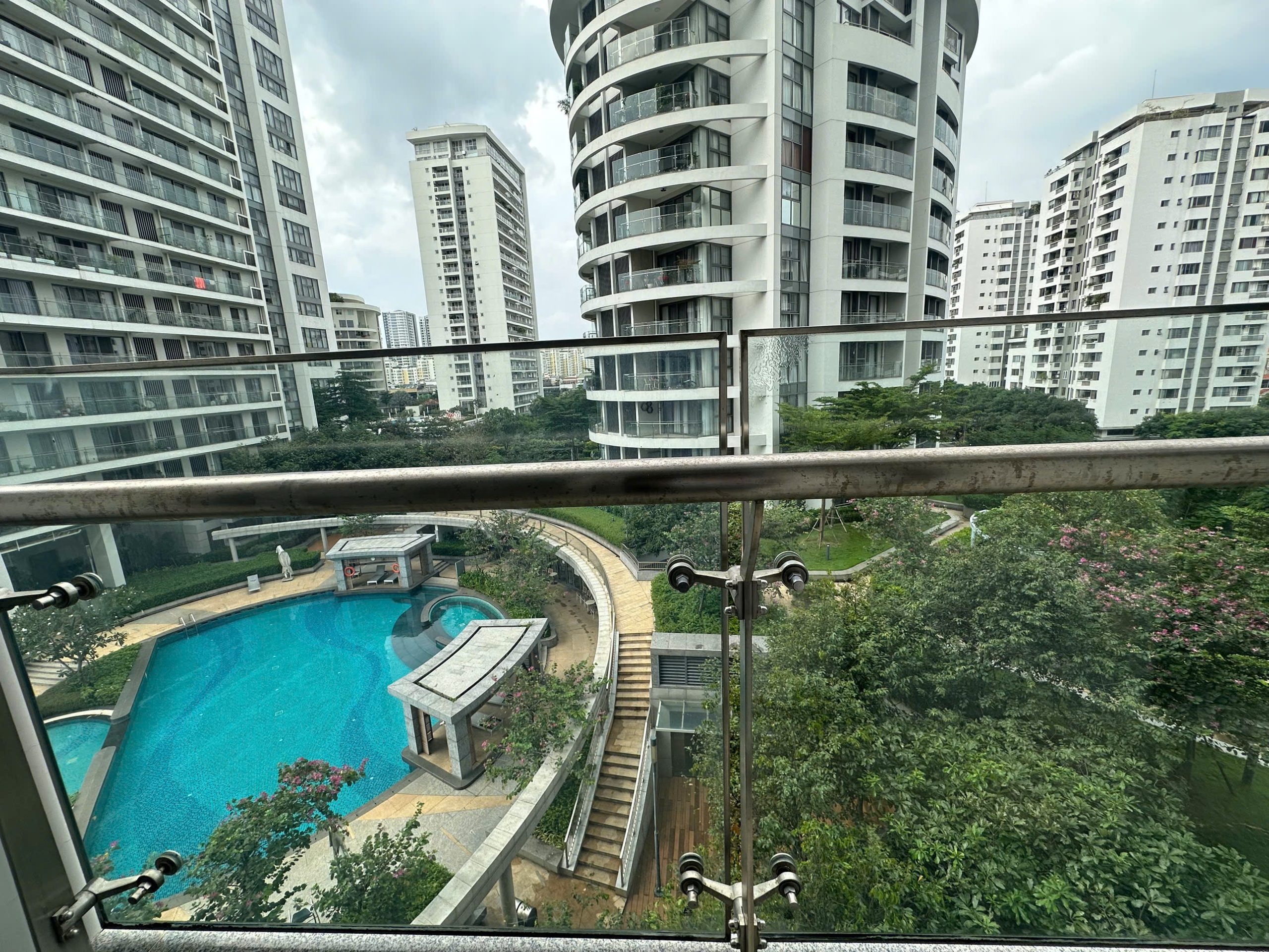 z7149801366691_56cbc3bb48f50219edec58b9e58ea4ba