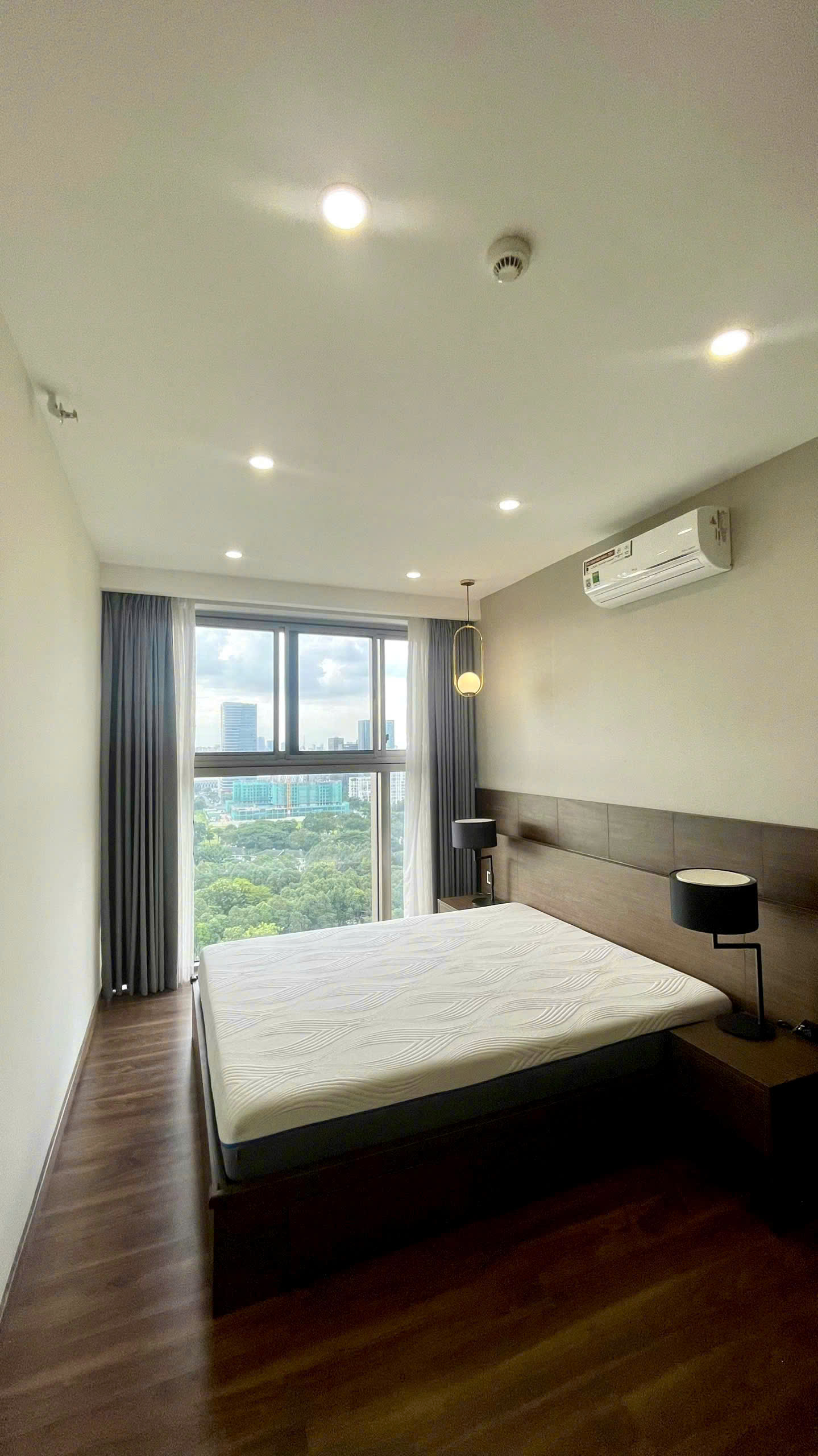 z7147684329447_6bd0e6a9ecdcc30798e4e607814f55bd