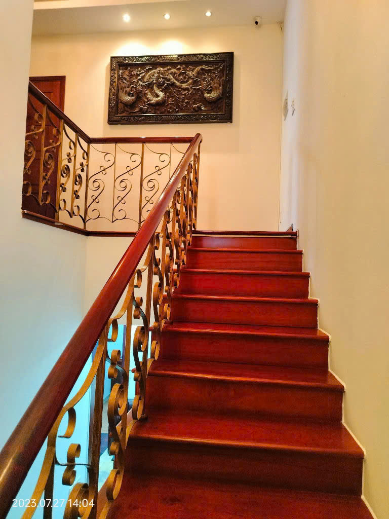 z7183637232533_69a092220f2d2046fe45273d81fdb6cf